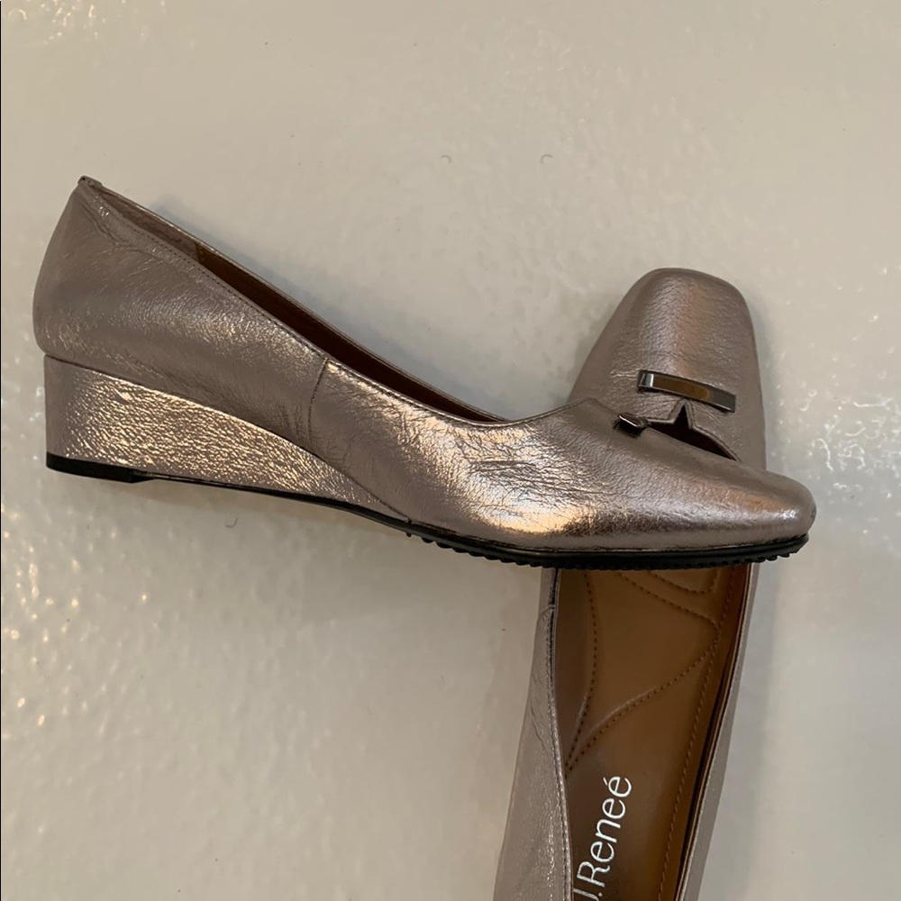 J. Renee flats